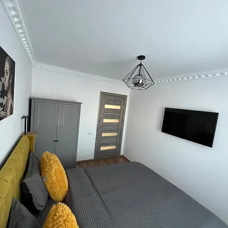 Apartment Lnb Tomis *